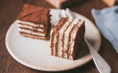 Çikolatalı Bisküvili Borcam Pastası Tarifi