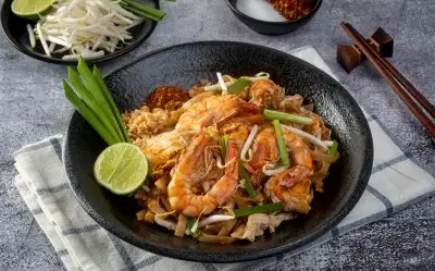 Deniz Mahsullü Noodle Tarifi