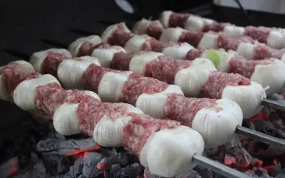 Ekşili Sarımsak Kebabı Tarifi