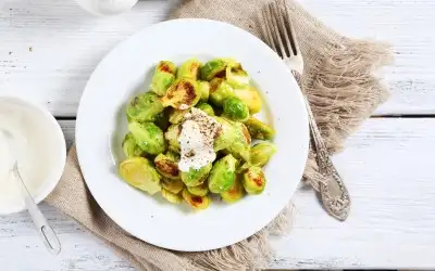 Fırında Soslu Brüksel Lahanası Tarifi