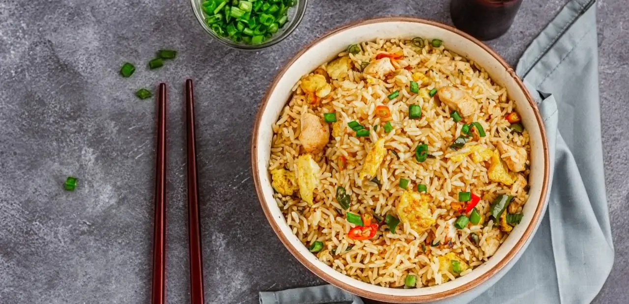 Kızarmış Pilav (Fried Rice) Tarifi