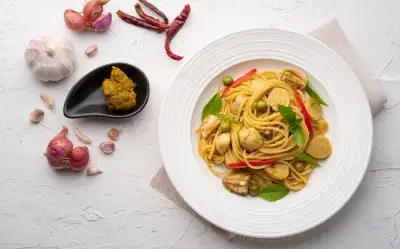 Köri Soslu Makarna Tarifi