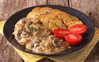 Kremalı Mantarlı Bonfile Tarifi