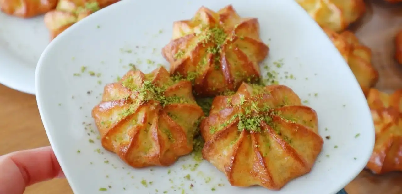 Lor Tatlısı Tarifi