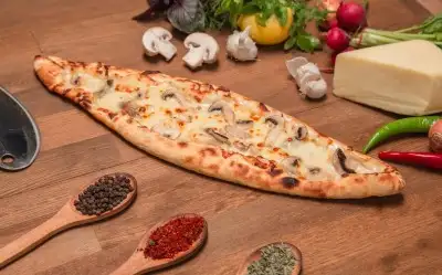 Mantarlı Kaşarlı Pide Tarifi