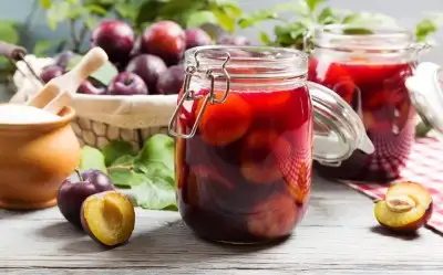 Mürdüm Eriği Kompostosu Tarifi