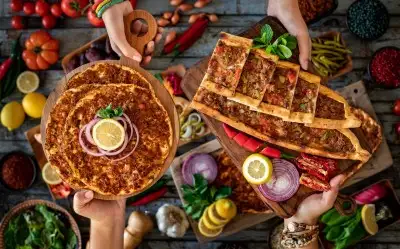 Kolay Pide Tarifleri: Evde Yapabileceğiniz Birbirinden Nefis 16 Pide Tarifi