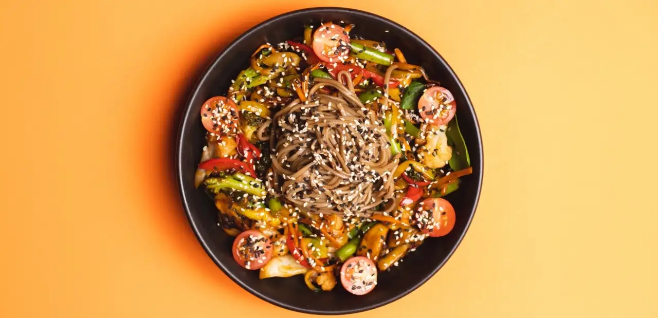Susamlı Noodle Tarifi