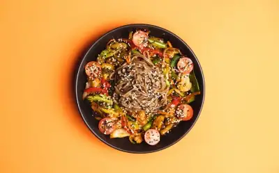 Susamlı Noodle Tarifi