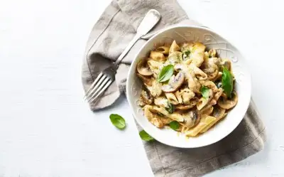 Kremalı Tavuklu Penne Tarifi