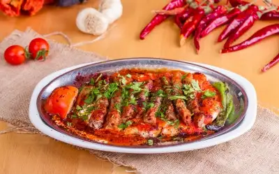 Tire Köfte (Şiş Köfte) Tarifi