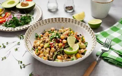 Yeşil Mercimekli Nohutlu Salata Tarifi