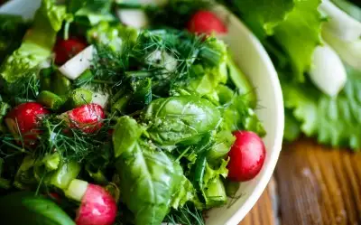 Serinleten Yaz Salatası Tarifi