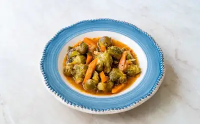 Zeytinyağlı Brüksel Lahanası Yemeği Tarifi